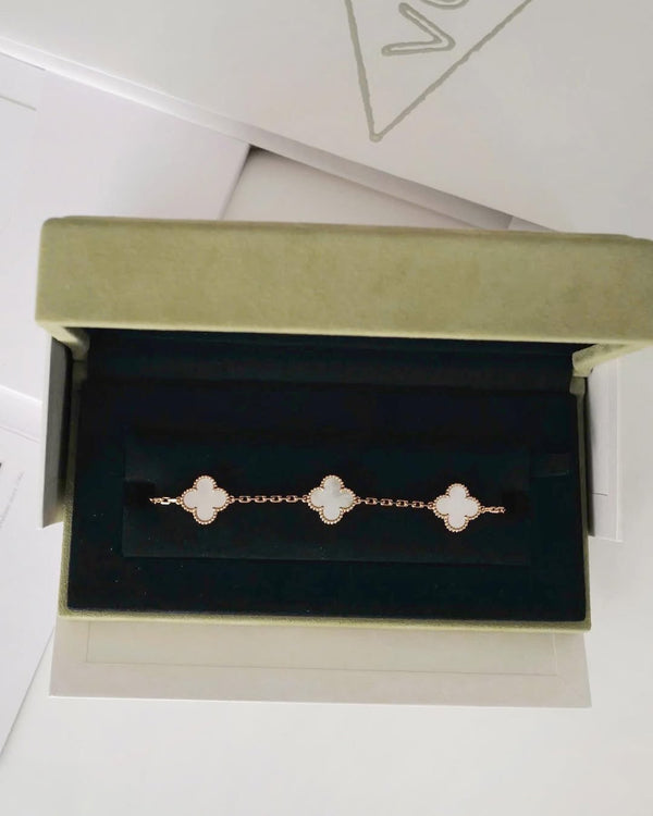 Bracciale van