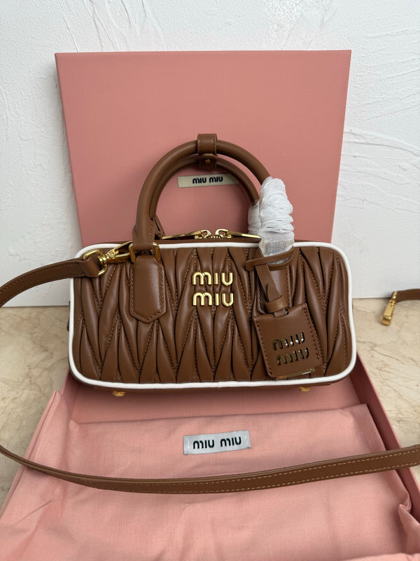 Borsa miu