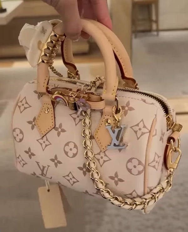Borsa LV