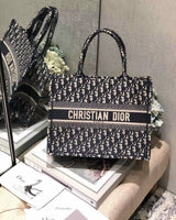 set borsa+ cappello DIO