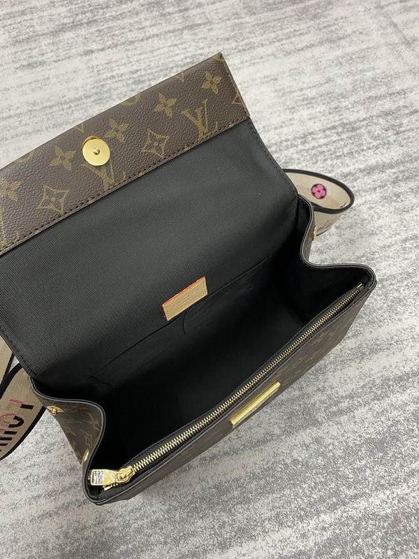 Borsa LV