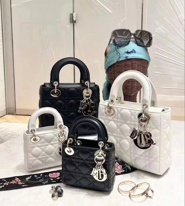 Borsa DIO