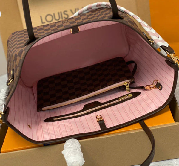 Borsa LV