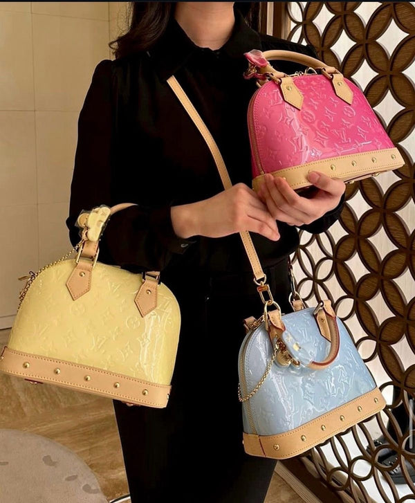 Borsa LV