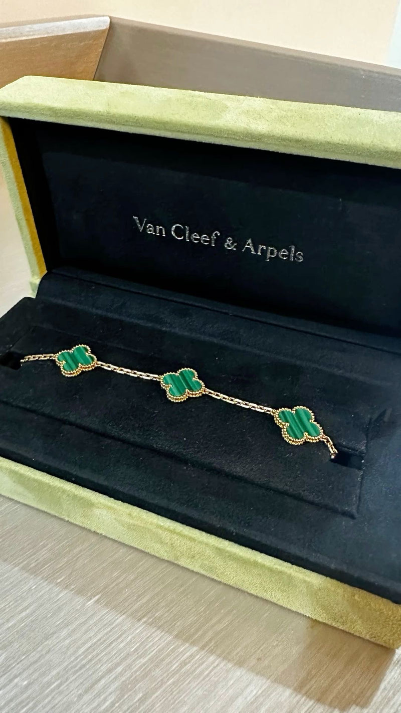Bracciale van