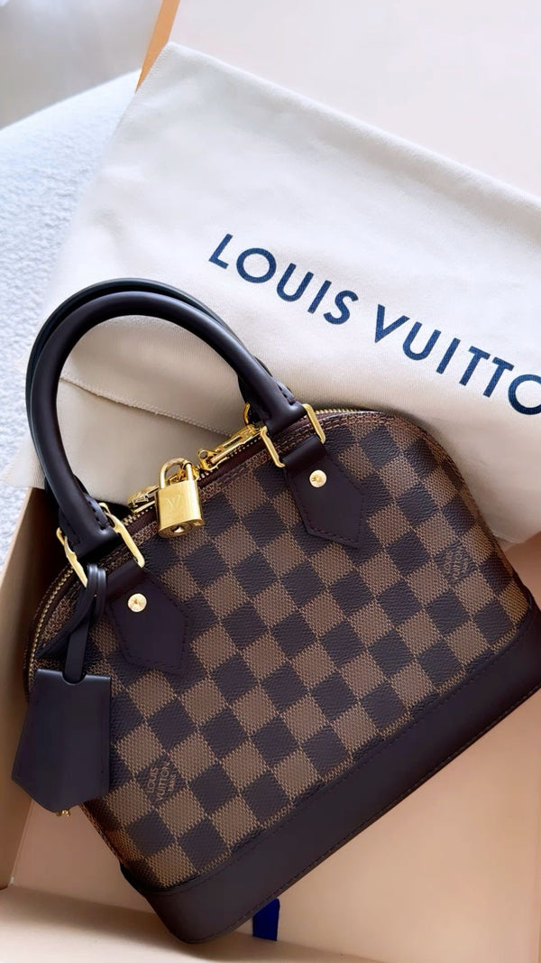 Borsa LV