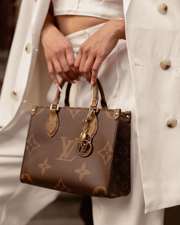 Borsa LV